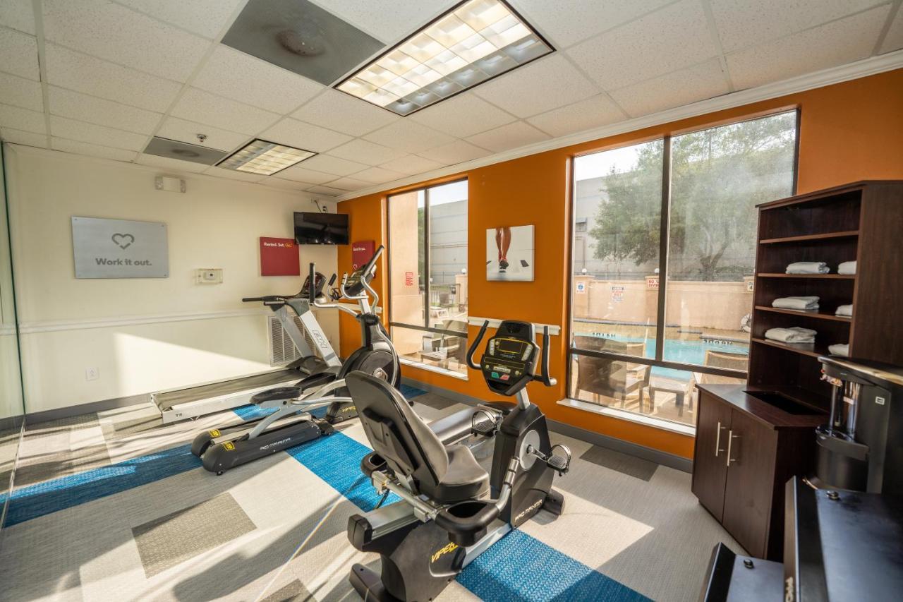 Comfort Suites Houston West At Clay Road Buitenkant foto